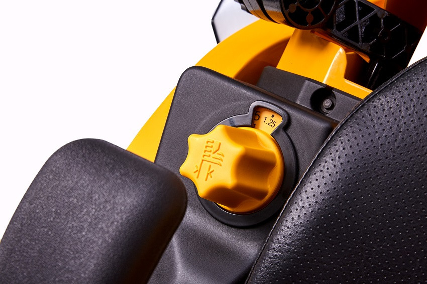 Zero-Turn Mower Cub Cadet Ultima ZT1 42