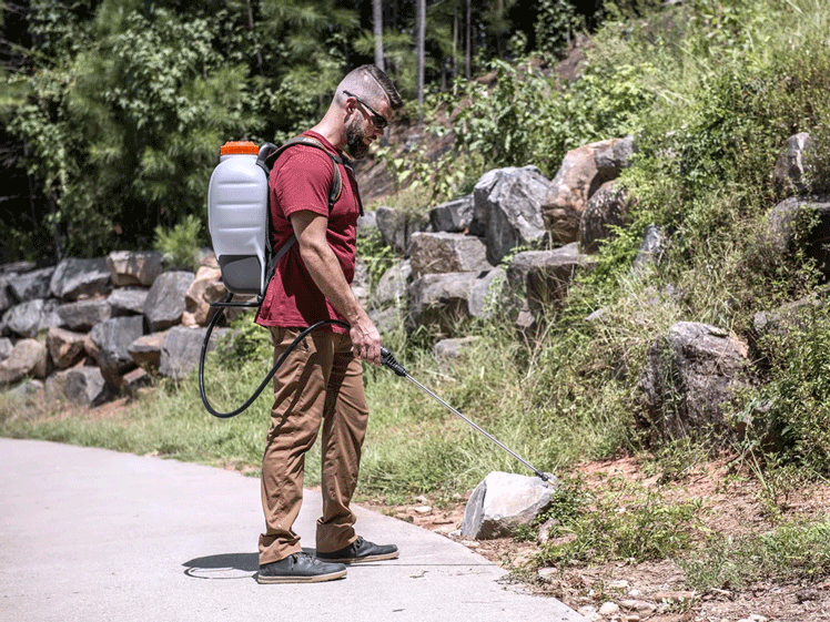 Husqvarna 15L Battery Backpack Sprayer - Image 3
