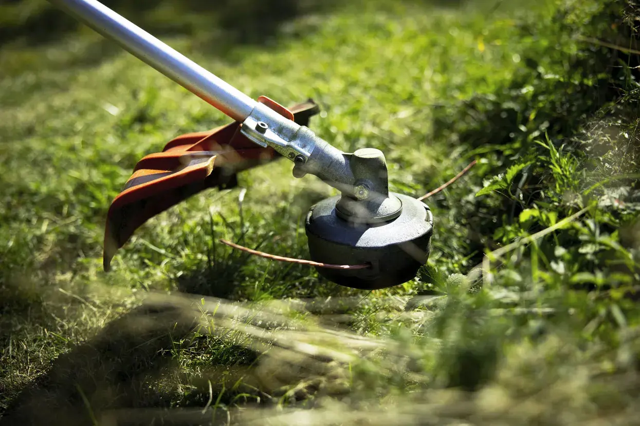 Husqvarna 325iR Battery Brushcutter