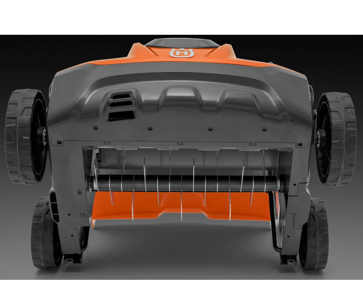 Husqvarna S138i Scarifier
