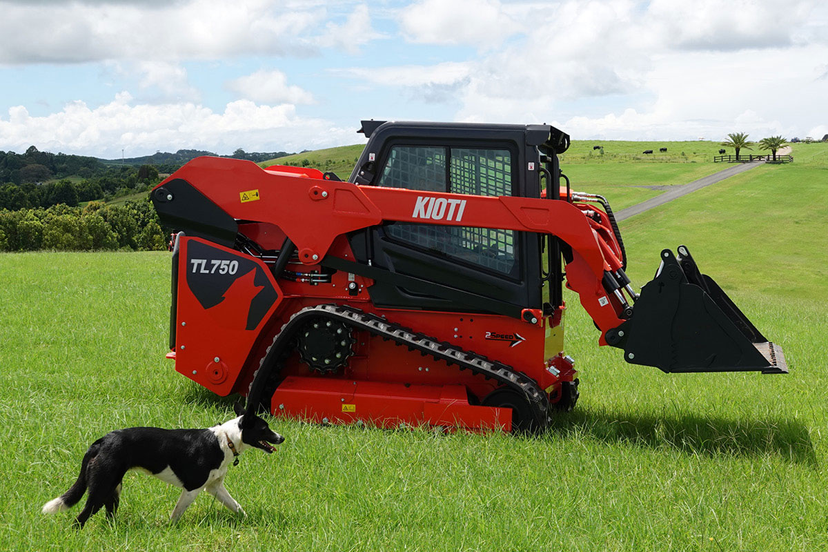 Kioti TL750 Track Loader - Image 3